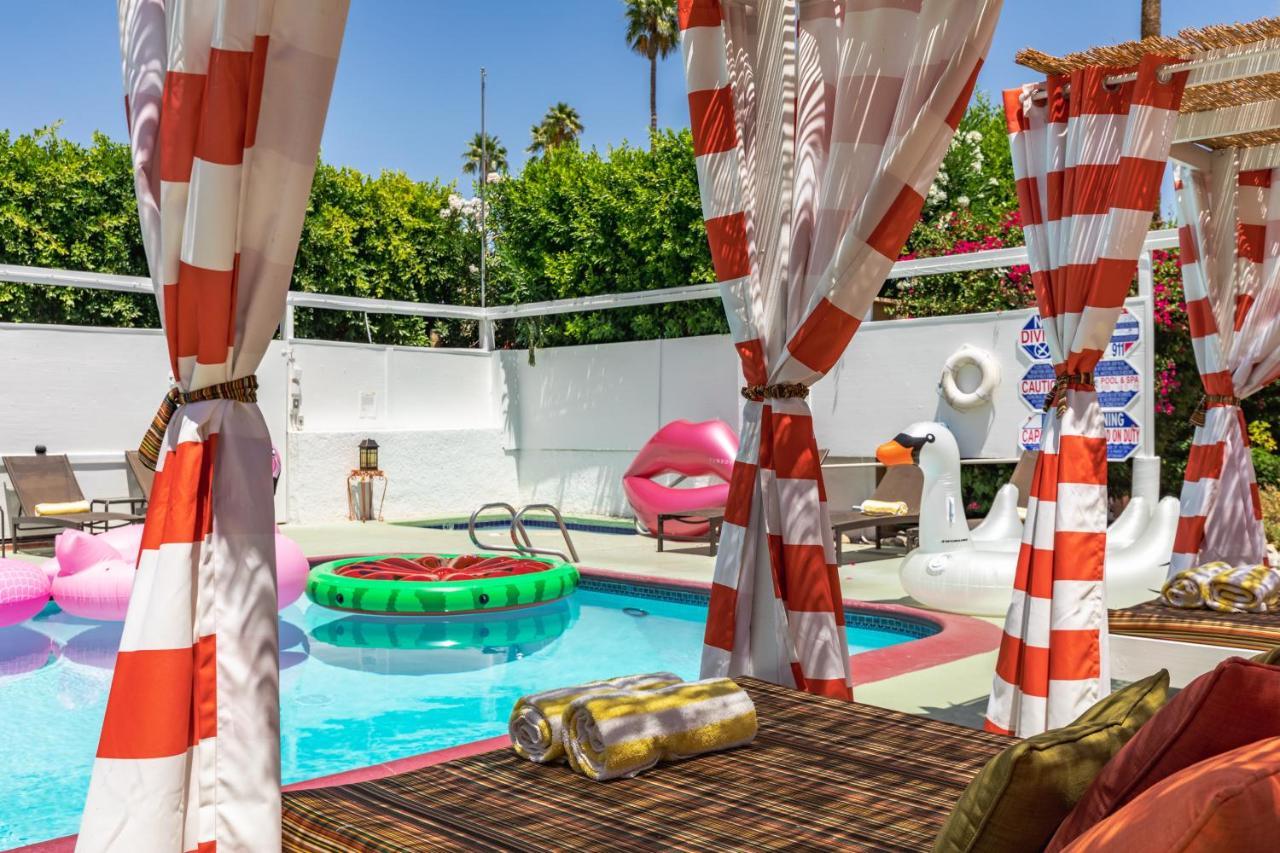 Float Palm Springs Hotell Exteriör bild