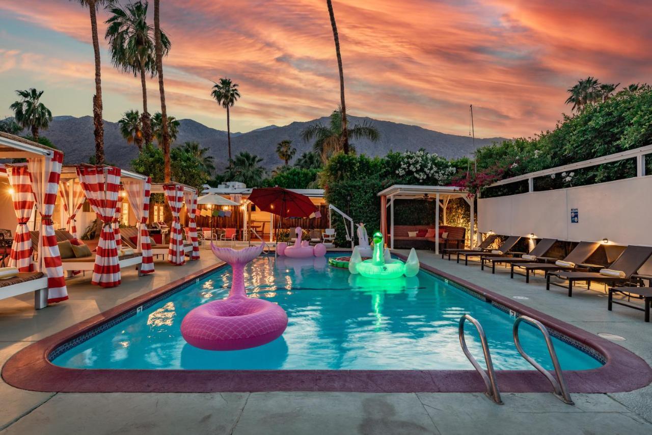 Float Palm Springs Hotell Exteriör bild