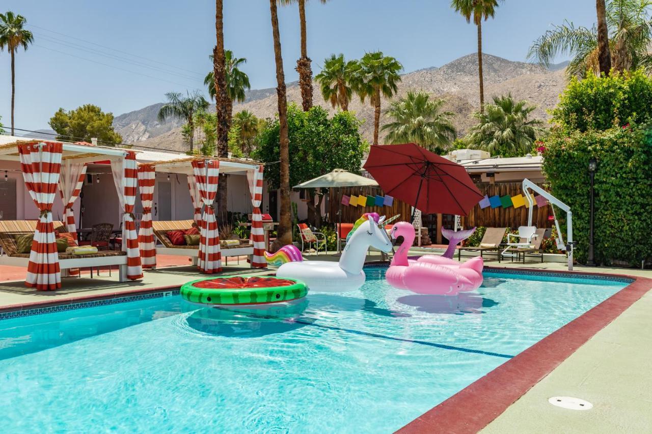 Float Palm Springs Hotell Exteriör bild